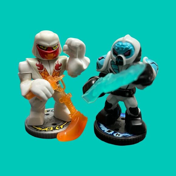 Akedo, Powerstorm 5 Player Pack Figures and 1 Stand Moose Toys - Picture 3 of 9